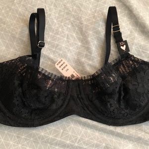 Black lace Wicked bra NWT